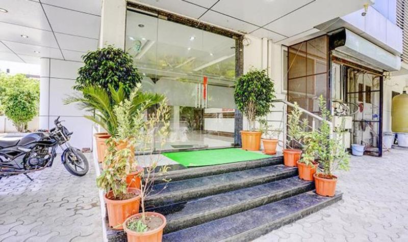 Fabhotel Sai Govind — general view
