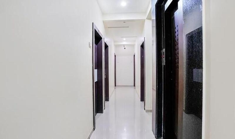 Fabhotel Sai Govind image