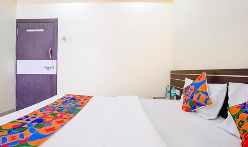 Fabhotel Sai Govind image