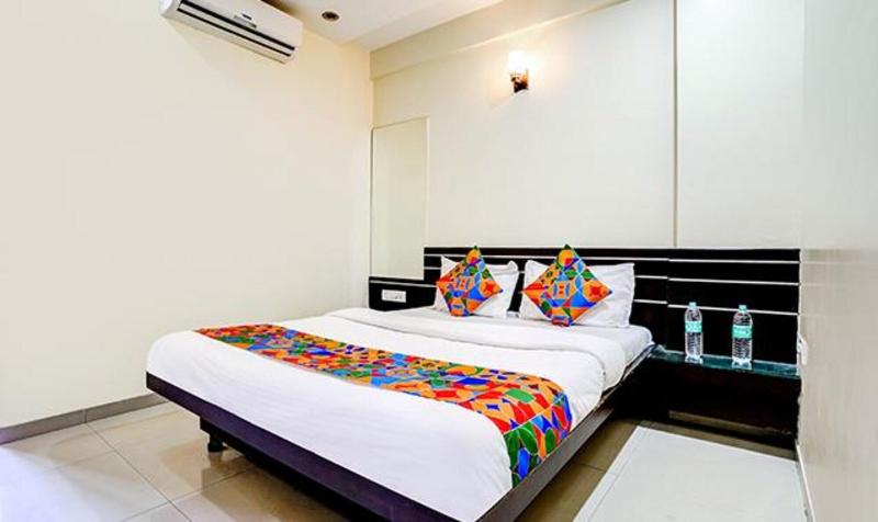 Fabhotel Sai Govind image