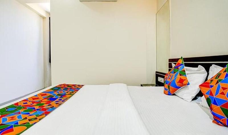 Fabhotel Sai Govind image