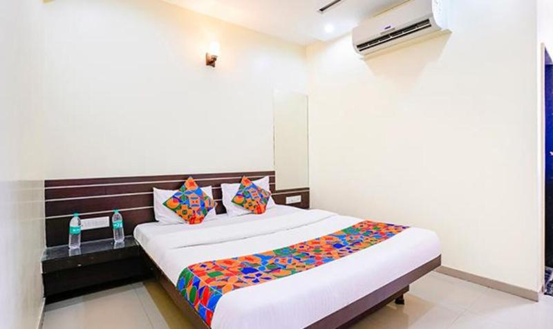 Fabhotel Sai Govind image