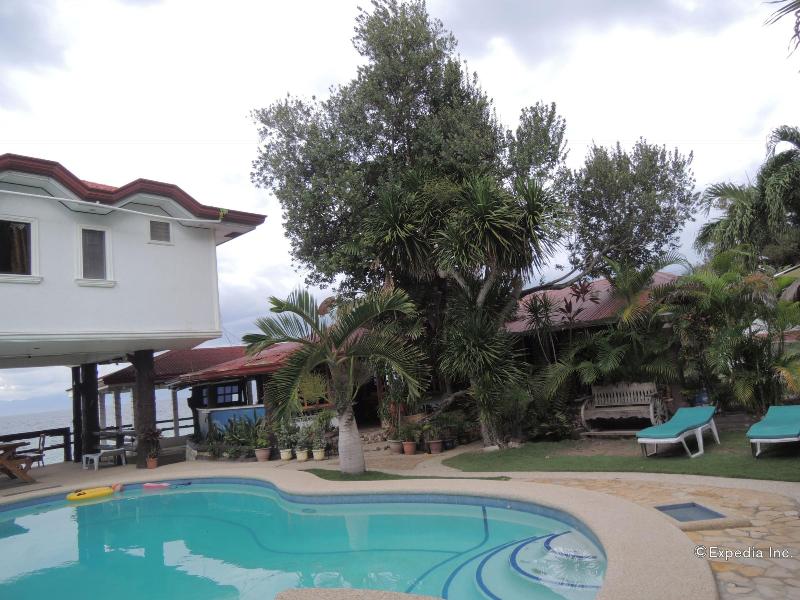Love S Beach And Dive Resort image