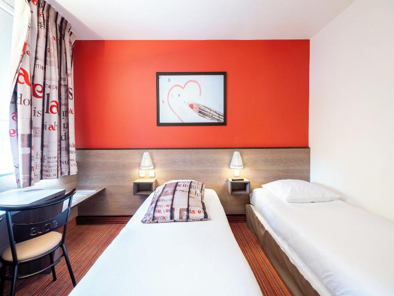 Ace Ha Tel Annemasse Gena Ve image