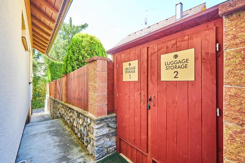 Villa Gap Apartments image