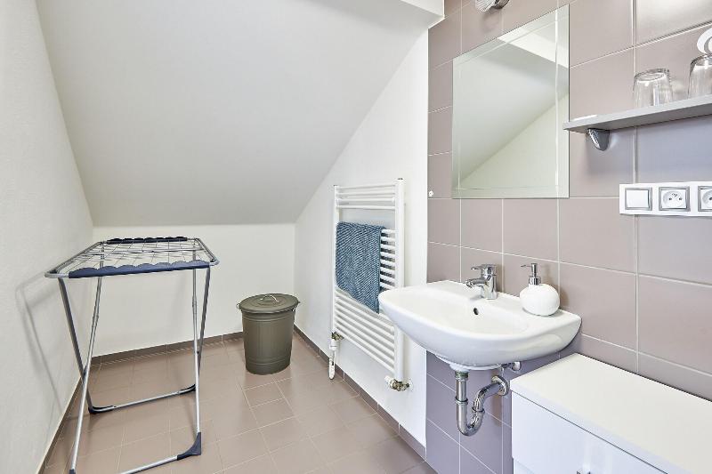 Villa Gap Apartments image