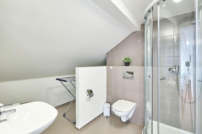 Villa Gap Apartments image