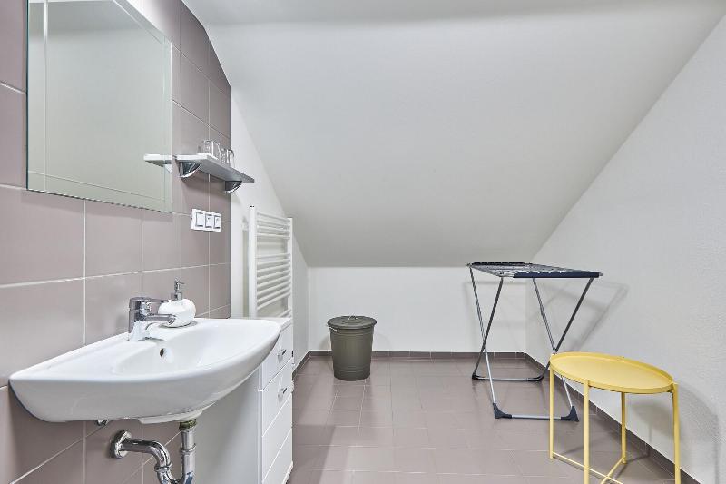 Villa Gap Apartments image