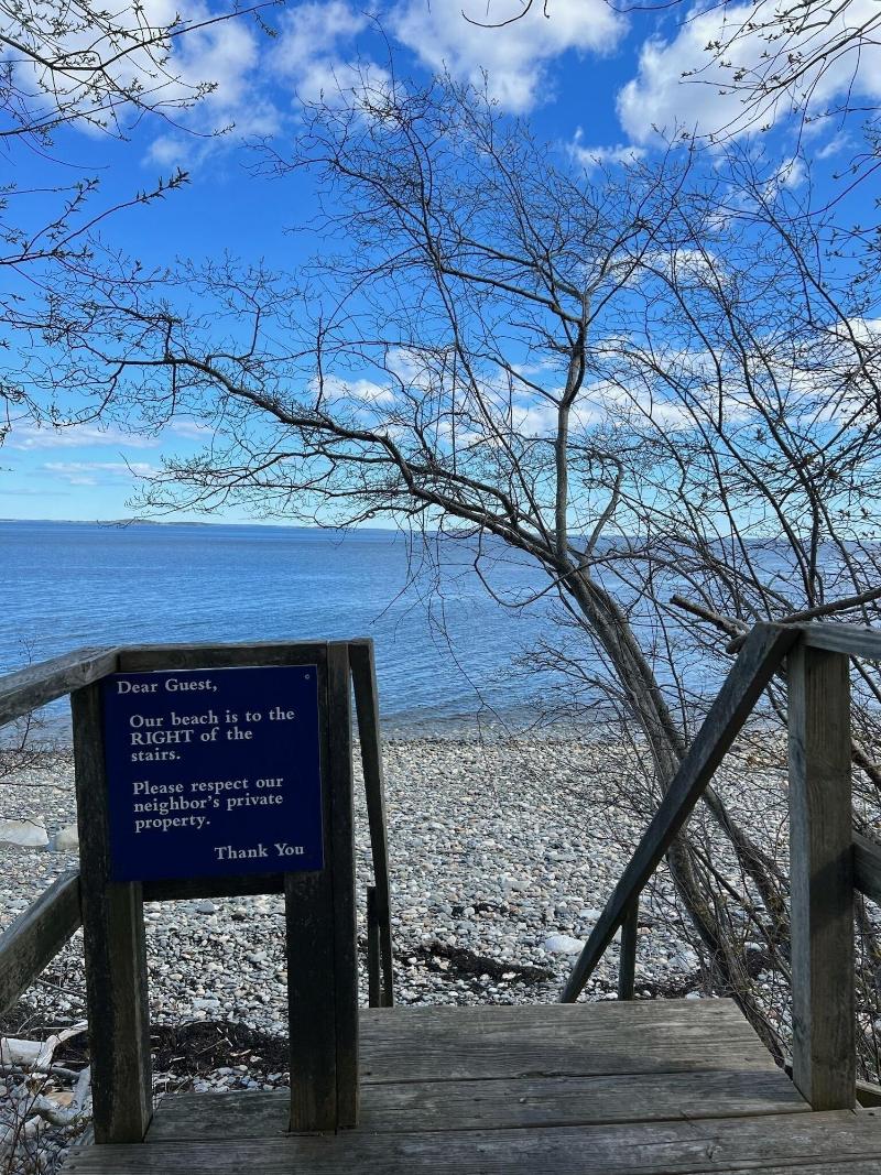 High Tide Inn