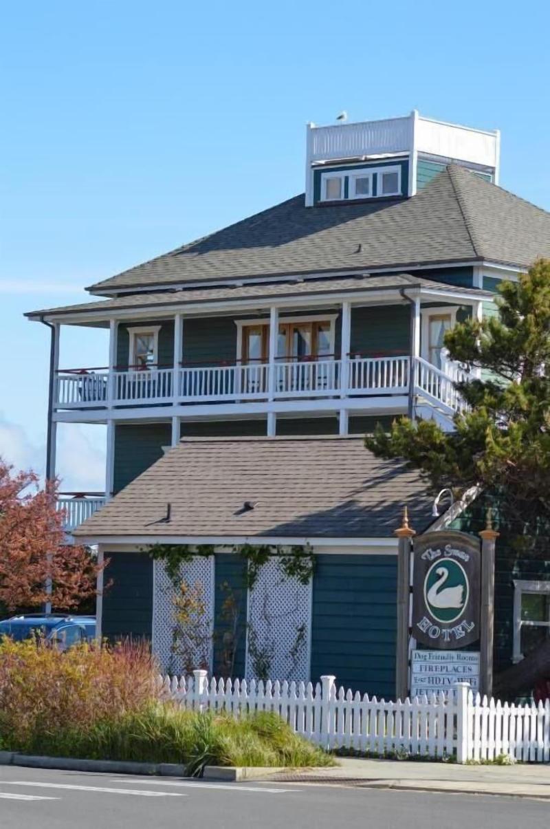 The Swan Hotel image