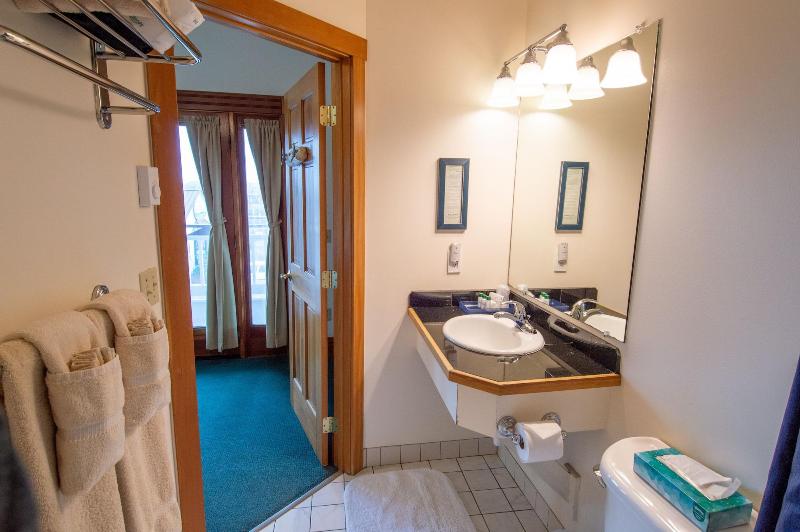 The Swan Hotel image