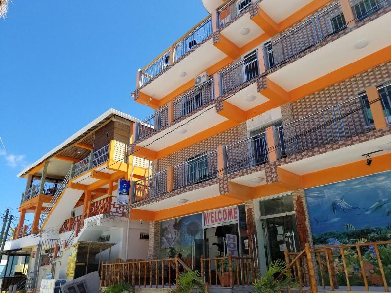 Enjoy Hotel image