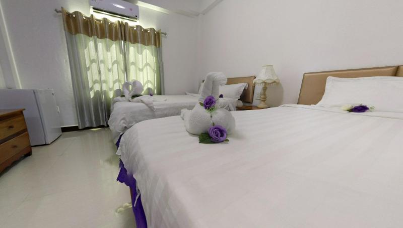 Enjoy Hotel image