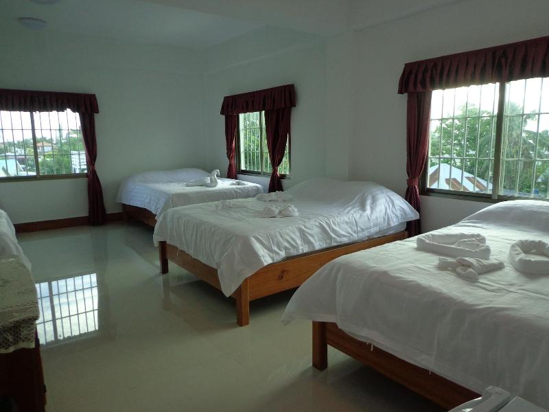 Enjoy Hotel image