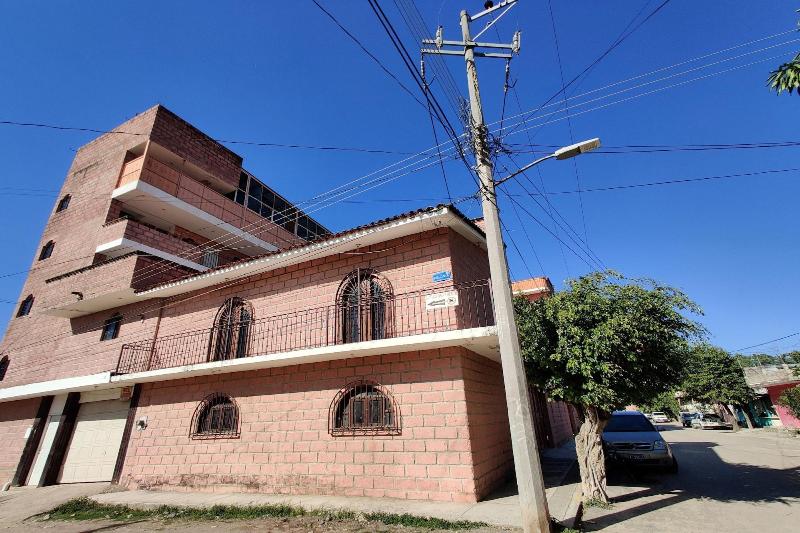 Oyo Hotel Brisas Del Paca Fico image