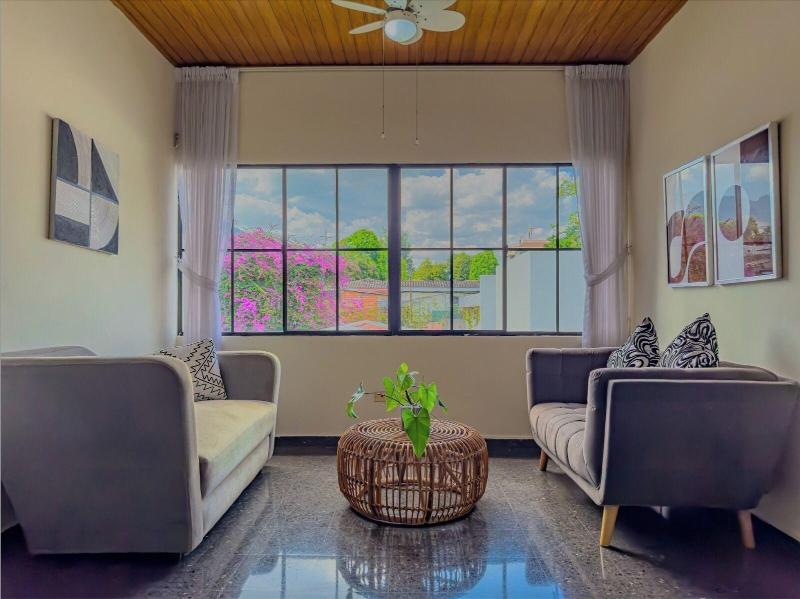 Cardedeu Suites image