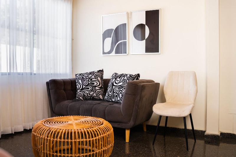 Cardedeu Suites image