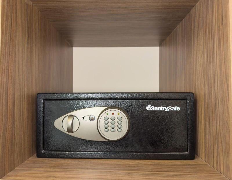 Cardedeu Suites image