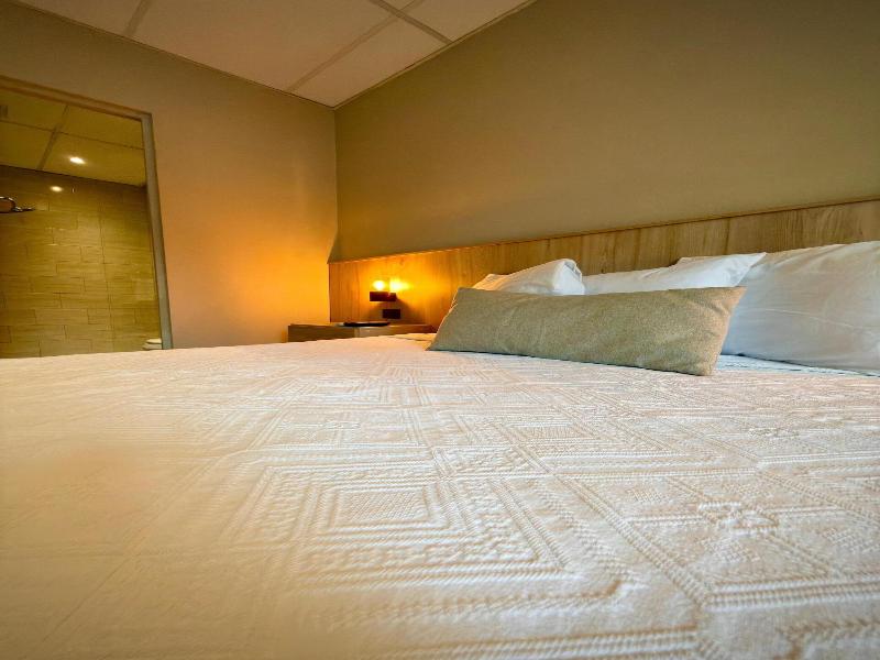 Cardedeu Suites image