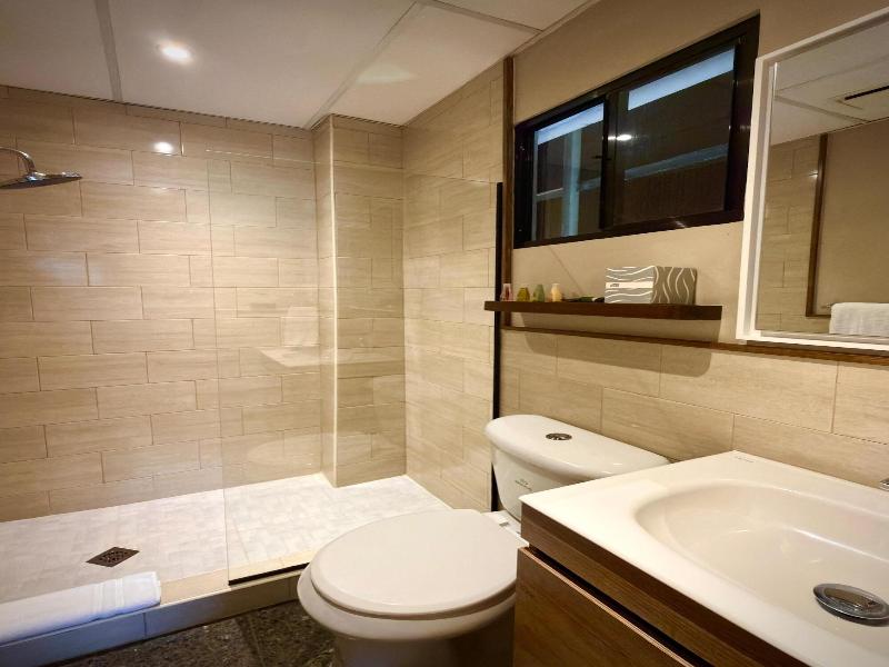 Cardedeu Suites image