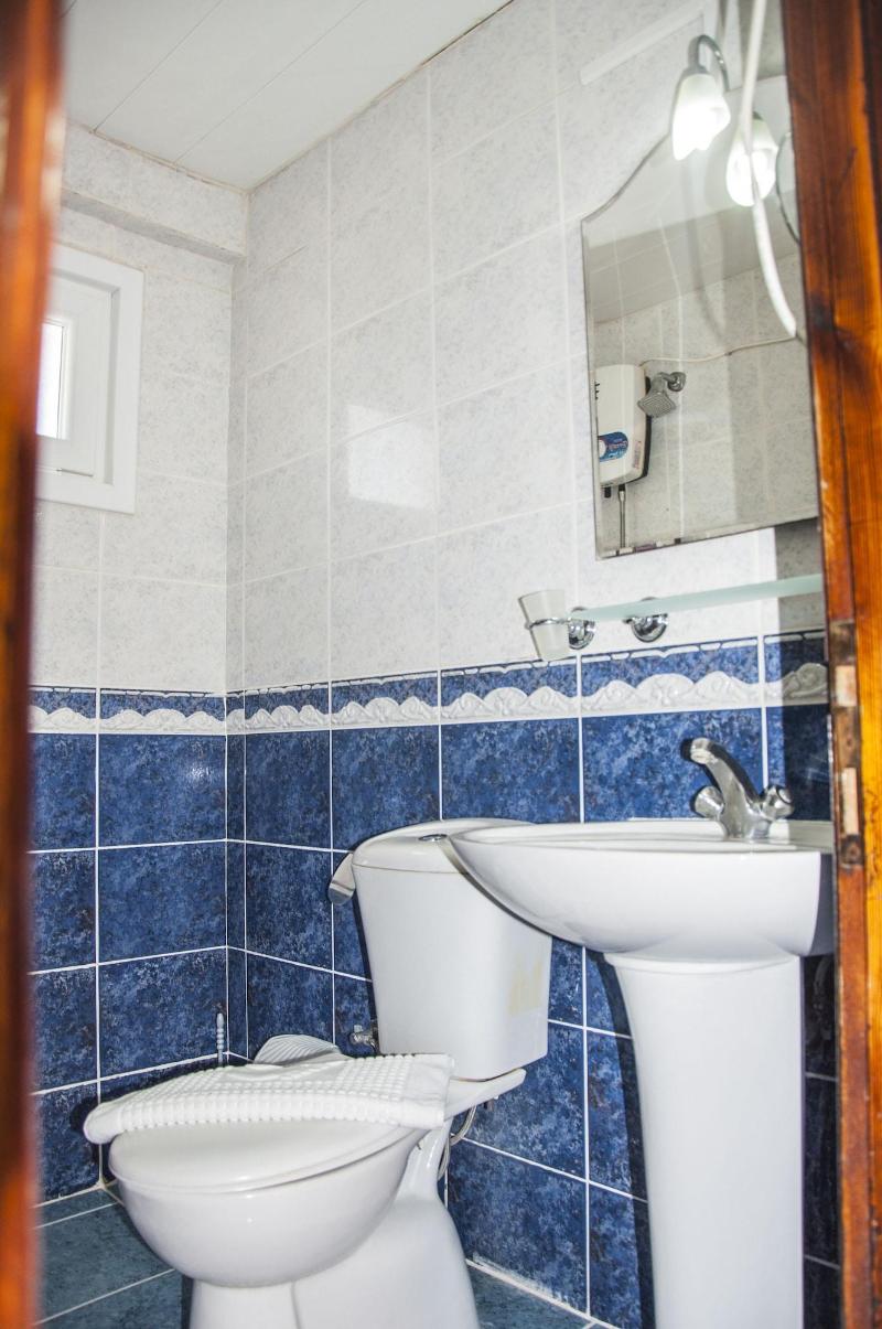 Turtle Apart Hotel image