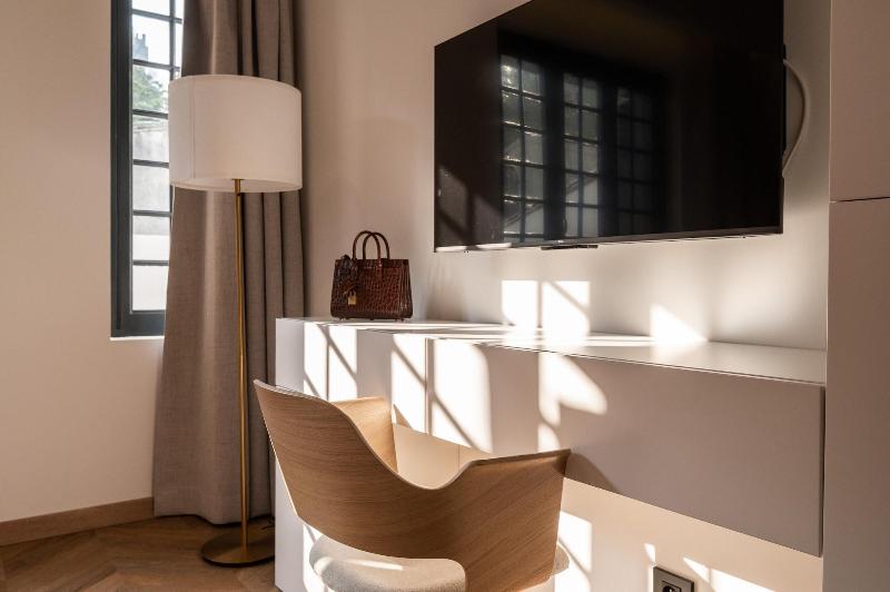 La Maison De Jean By Maison Bacou image