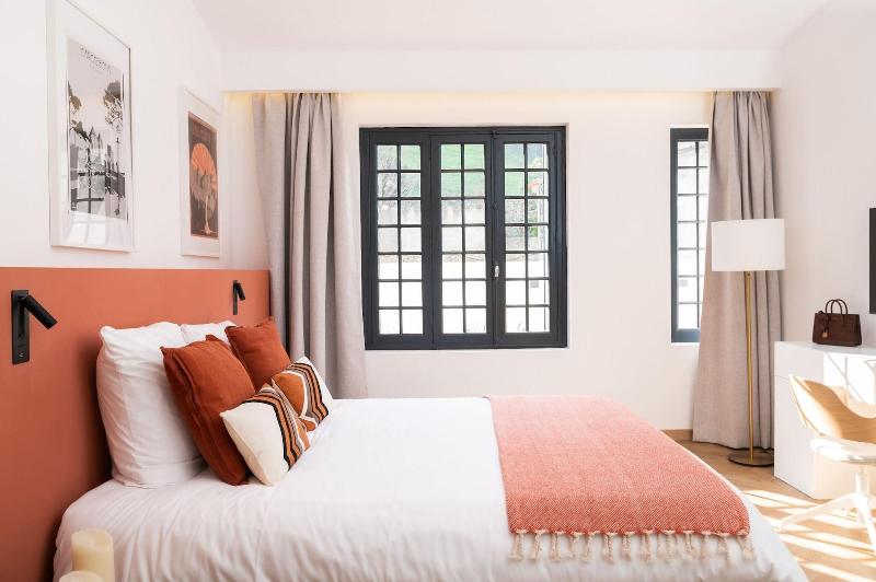 La Maison De Jean By Maison Bacou image