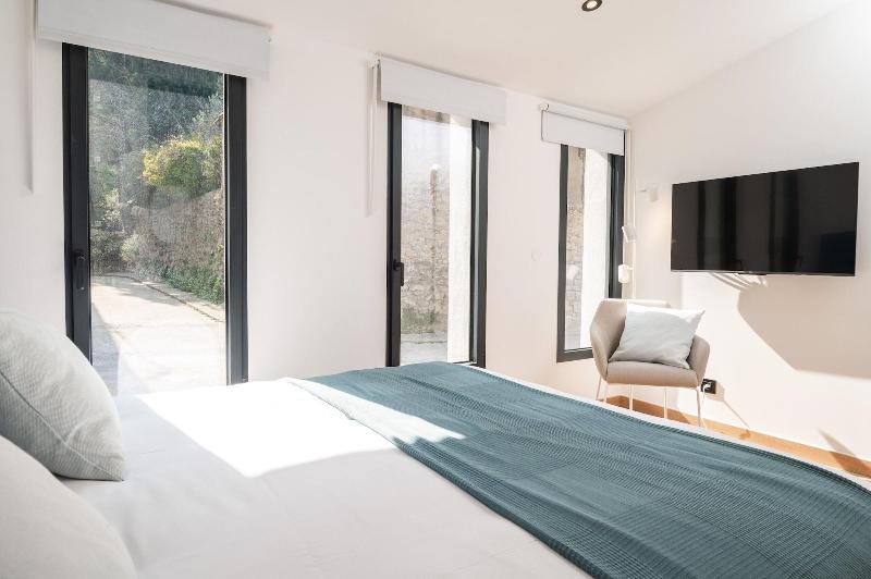 La Maison De Jean By Maison Bacou image