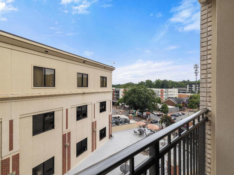 The Shepherd Hotel Downtown Clemson — general view