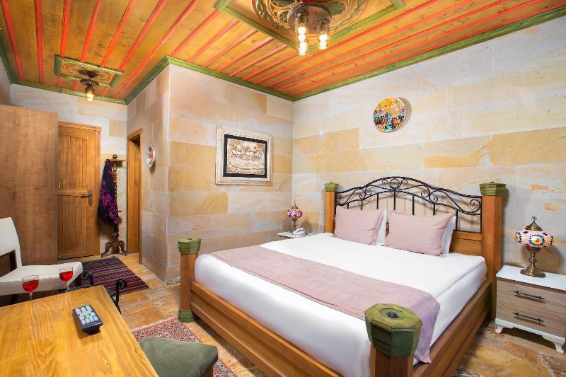 Katapa Stone House image