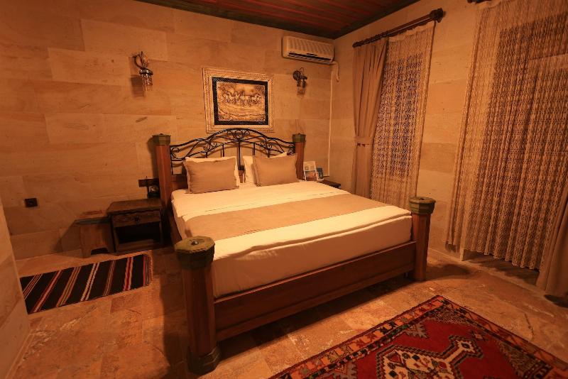 Katapa Stone House image