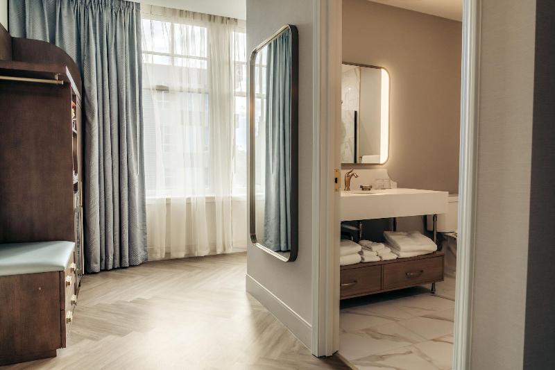 The Olive Ann Hotel image