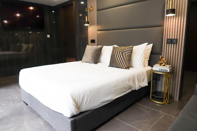 Recharge Residences image