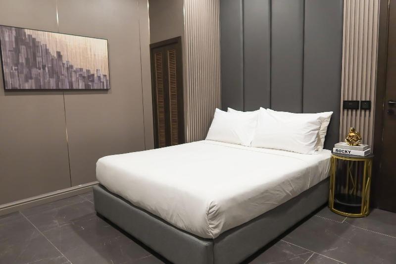 Recharge Residences image