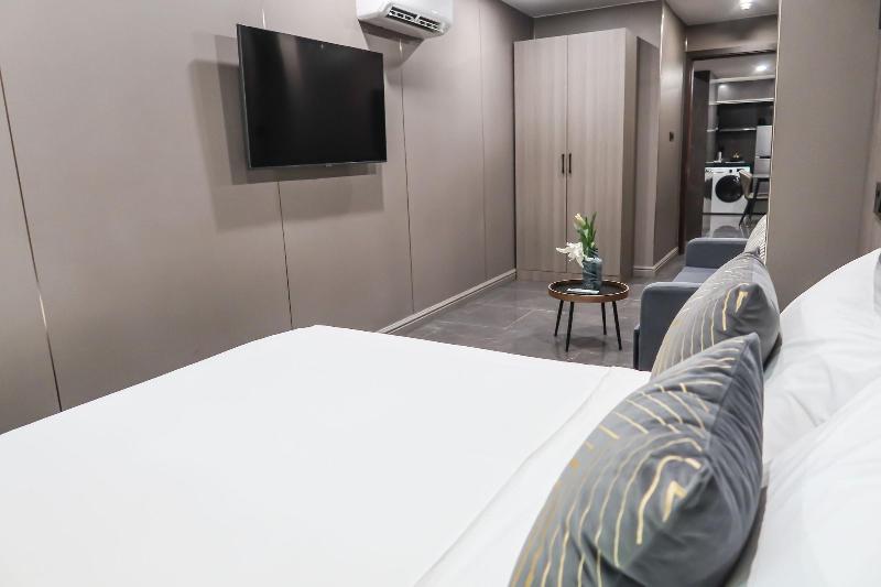 Recharge Residences image