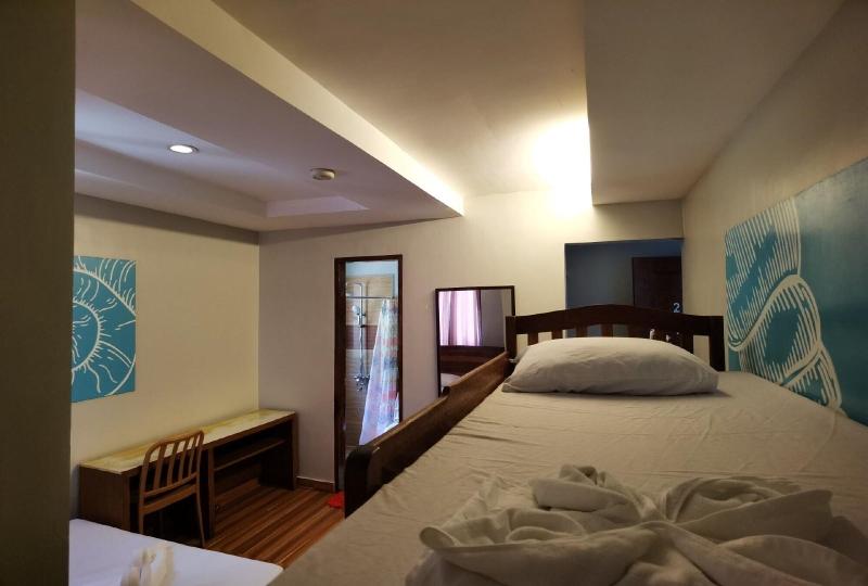 Amos Pili Tree Inn Powered By Cocotel image
