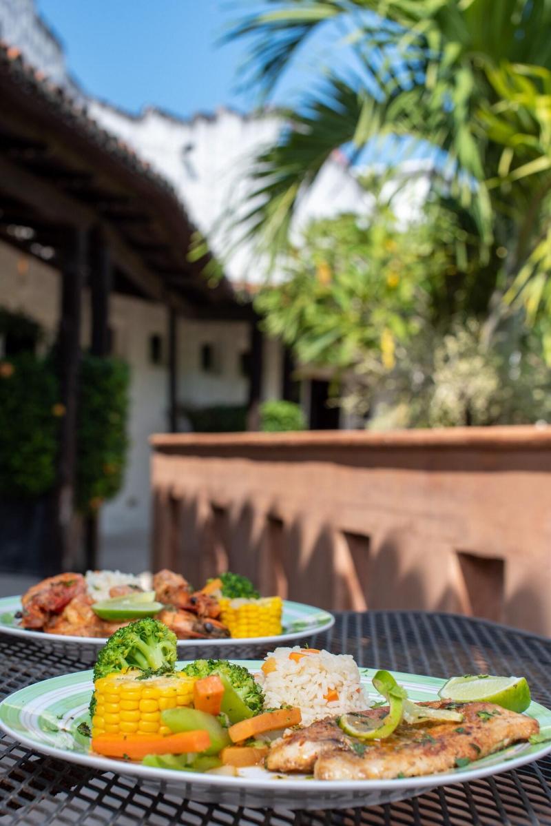 Casa Sunzal Boutique Hotel image