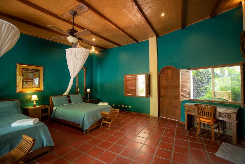 Casa Sunzal Boutique Hotel image