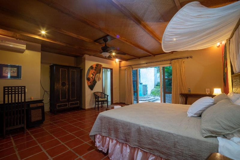 Casa Sunzal Boutique Hotel image