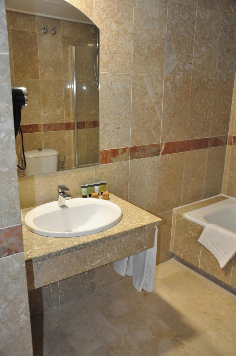 Neo Hotel image