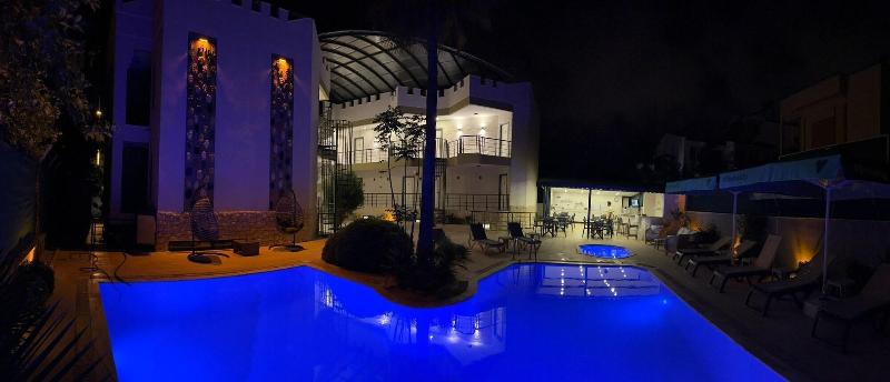 Perlo Hotel Kemer