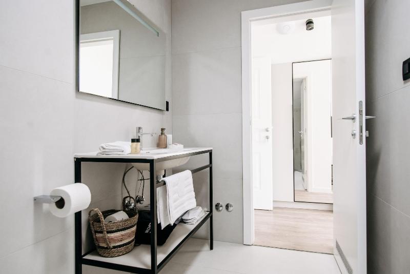 Kala Luxury Rooms By Duhomes image
