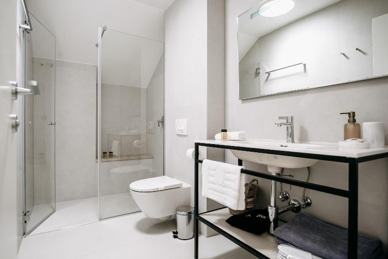 Kala Luxury Rooms By Duhomes image