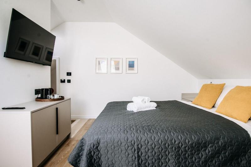 Kala Luxury Rooms By Duhomes image