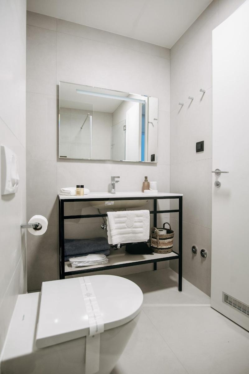 Kala Luxury Rooms By Duhomes image