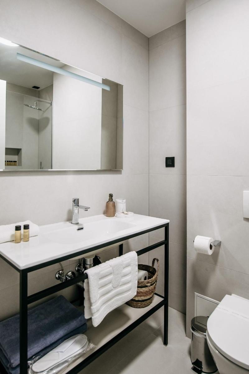Kala Luxury Rooms By Duhomes image