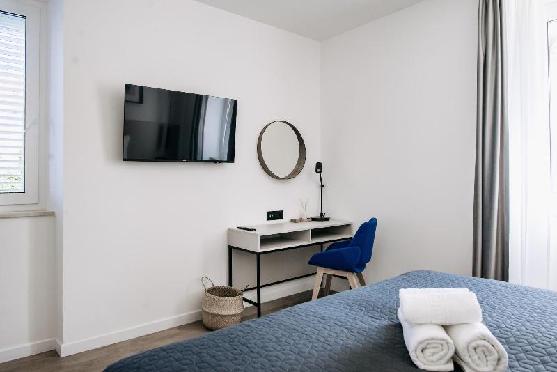 Kala Luxury Rooms By Duhomes image