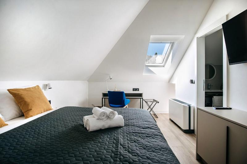 Kala Luxury Rooms By Duhomes image