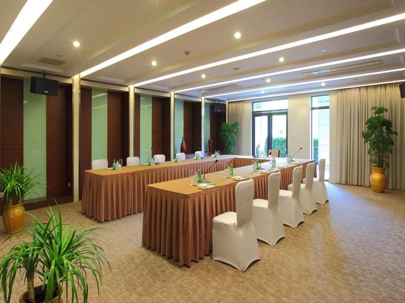 Rose Garden Resort image