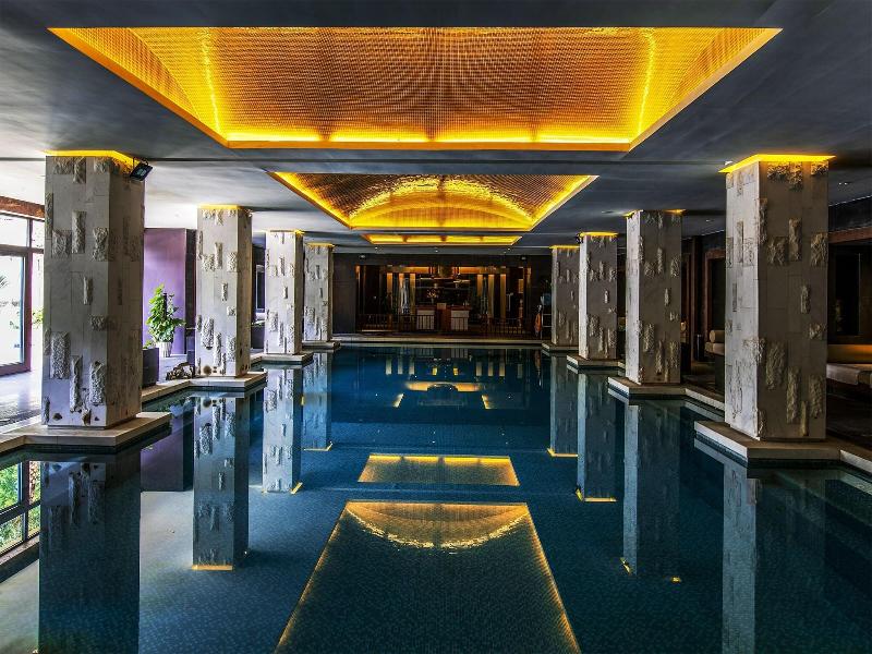 Rose Garden Resort image